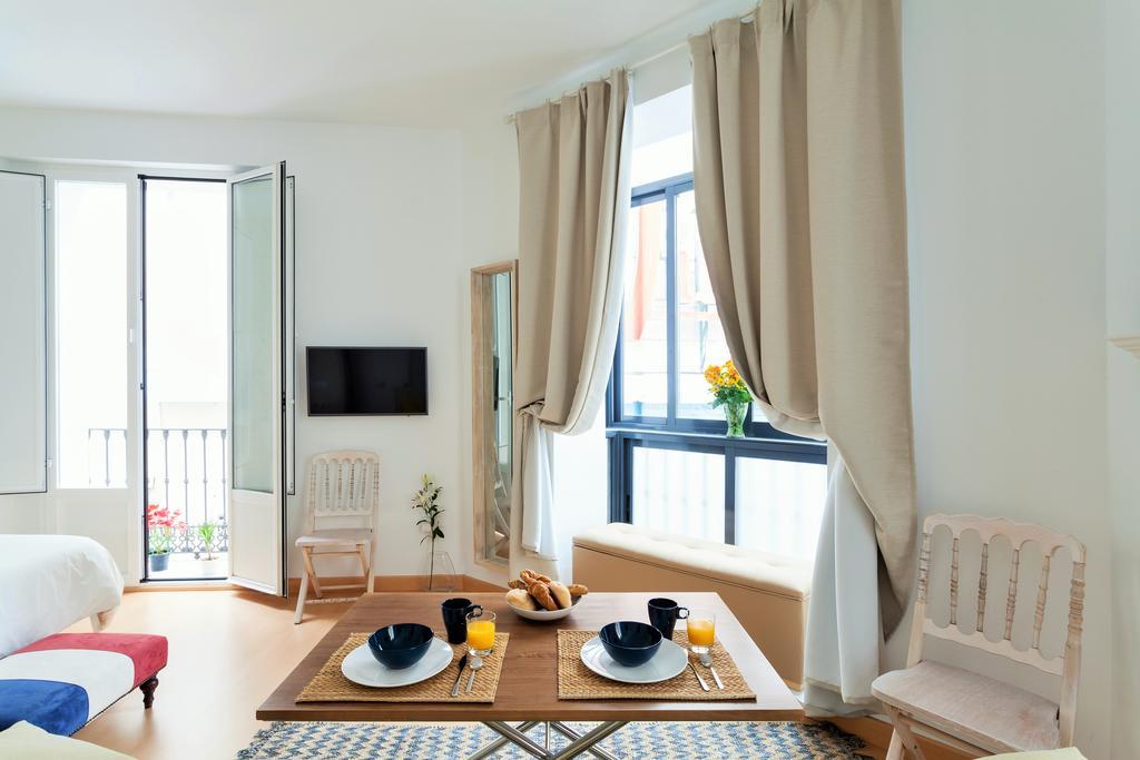 Hostly Acetres 1A Loft In City Center, Comunal Terrace, Fibre,Parking Optional Sevilla Exteriér fotografie