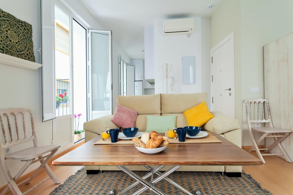 Hostly Acetres 1A Loft In City Center, Comunal Terrace, Fibre,Parking Optional Sevilla Exteriér fotografie