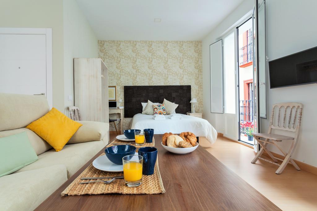 Hostly Acetres 1A Loft In City Center, Comunal Terrace, Fibre,Parking Optional Sevilla Exteriér fotografie